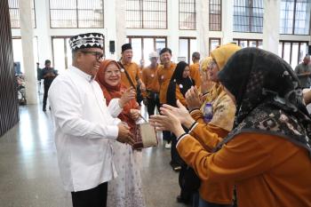 Pj. Gubernur Lampung Samsudin Dorong Alumni FKIP Kimia Unila Jadi Pelopor Inovasi Pendidikan dan Teknologi 