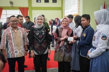 Wakil Gubernur Lampung Launching Program Bank Sampah Sekolah Diluncurkan, Siswa Didorong Jadi Agen Perubahan Lingkungan