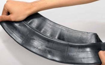 Bukan Cuma Karet, Ternyata di Dalam Ban Motor Terdapat Bahan Ini
