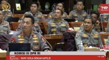 Fokus Kapolri Terpecah, Siapa Sosok Wanita yang Teriak di Tengah Rapat Komisi III DPR?