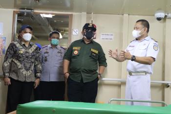 Gubernur Arinal Tinjau Fasilitas Isolasi Terpusat Pasien Covid-19 KM Lawit