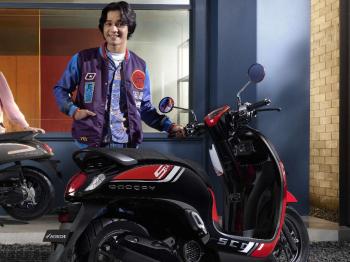 Mitos Atau Fakta, Menggoyangkan Motor Ketika Isi Bensin Bisa Lebih Terisi Penuh?   