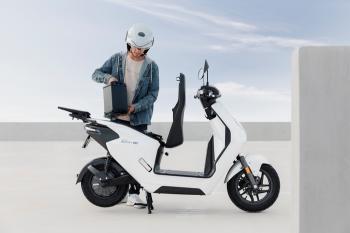 Tak Perlu Khawatir Saat Musim Hujan Bersama Motor EV Honda