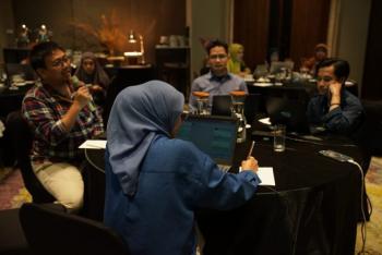 Unila Gelar Lokakarya Pembuatan SOP Pengelolaan Limbah B3