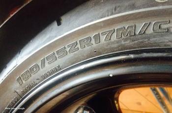 Begini Cara Baca Arti Kode Ban Motor