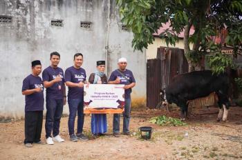 Telkomsel Bagikan Hewan Kurban ke Lebih dari 600 Titik Prioritas di Seluruh Penjuru Indonesia, Sambungkan Senyuman di Momen Iduladha 1446 H