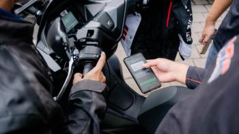 Cara Aman Saat Menggunakan Honda RoadSync