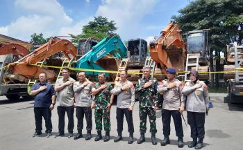Polda Lampung Grebek Tambang Emas Ilegal di Way Kanan, 24 Orang Diamankan
