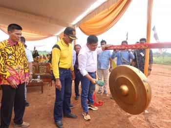 Bupati Musa Ahmad Resmikan Pasar Hewan di Kecamatan Bekri