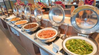 Emersia Hotel & Resort Bandar Lampung Luncurkan “Cita Rasa Emersia”Buffet All You Can Eat Bertema Kuliner Nusantara Setiap Sabtu Malam