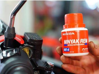Kapan Minyak Rem Sepeda Motor Harus Diganti 