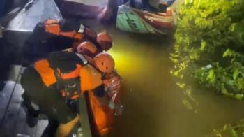 Perahu Terbalik Saat Angin Kencang, Lansia Ditemukan Tewas Tenggelam di Sungai Tulang Bawang