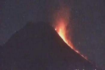 Gunung Merapi Muntahkan Awan Panas Sejauh 3 Kilometer Arah Barat Daya