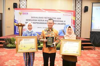 Provinsi Lampung Terima Penghargaan BKN Award Juara 1 Kategori Penerapan Pemanfaatan Data Sistem Informasi dan CAT