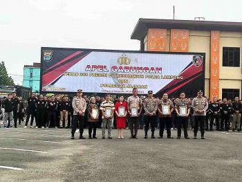 Gagalkan Aksi Perampokan di Bank Arta Kedaton, 6 Warga Sipil Terima PenghargaanÂ 