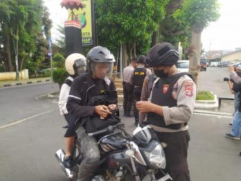 Polda Lampung Perketat Pengamanan Pasca Bom Bunuh Diri di BandungÂ 