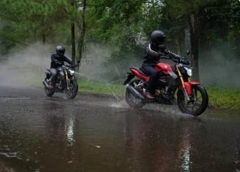 Musim Hujan Telah Tiba, Yuk Rutin Cek 5 Komponen Sepeda Motormu 