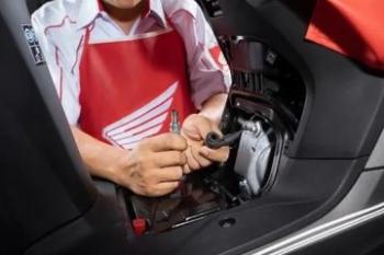 Cara Mengatasinya Busi Motor Yang Basah Karna Oli