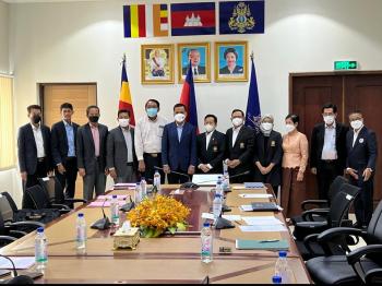 Laksdya TNI.(Purn) Dr. Agus Setiadji. S.A.P. M.A, Ss Indra Kartasasmita dan Sp Nita Lakukan Kunjungan ke Cambodia Agar Shorinji Kempo Dipertandingkan di Sea Games 2023