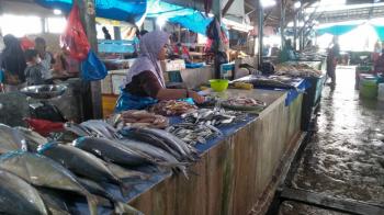 Harga Ikan Meroket Jelang Pergantian Tahun Baru 2022