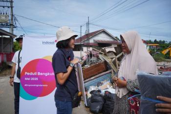 Indosat Ooredoo Hutchison Salurkan Bantuan untuk Korban Gempa di Bengkulu