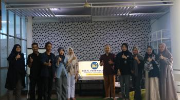 Mahasiswa Internasional Madagaskar Ramaikan TOEFL Preparation di IIB Darmajaya