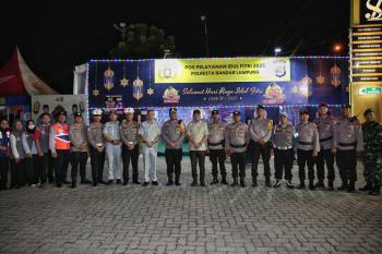 Gubernur Tinjau Pelayanan dan Pengamanan Arus Balik Lebaran, Pastikan Kondisi Berjalan Lancar, Aman, dan Nyaman bagi Masyarakat