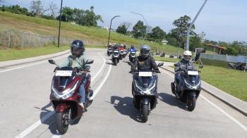 Honda RoadSync Hadir di Astra Motor Natar: Motoran Kini Tetap Bisa Akses Smartphone dengan Aman