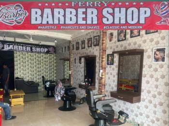 Ferry Barbershop Hadir di Dua Jalur Etanol Unit II Tunggal Warga