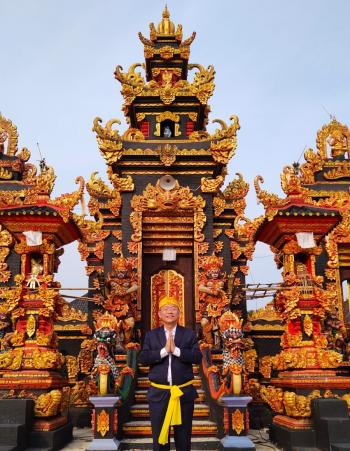 Petrus Tjandra Pengusaha Nasional Asal Lampung Menggagas Desa Wisata Bali Lampung