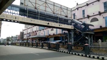 Jembatan Penyebrangan Orang di Depan Mal Ramayana, Bandar Lampung, Butuh Sentuhan Pemerintah
