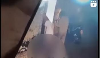 Viral Video Begal Sedang Beraksi Terekam CCTV, Korban Ditanjangi di Jalan