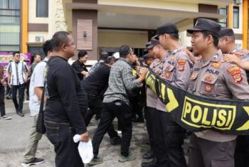 Tingkatkan Kesiapsiagaan, Polres Pringsewu Latihan Sispammako dan Sispamkota