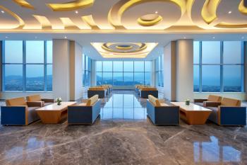 Grand Mercure Lampung Resmikan Executive Lounge di Lantai 37, Dengan Pemandangan Kota Bandar Lampung 