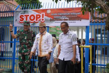 Penjabat Gubernur Lampung Tinjau Pelaksanaan Pilkada TPS Khusus Lapas Kelas 1 Bandar Lampung 