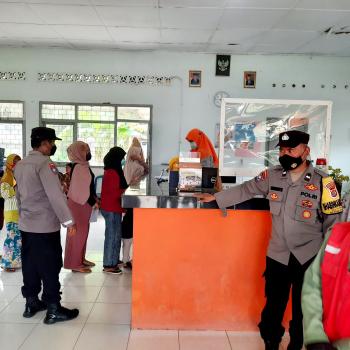 Pastikan Penyaluran BLT Aman, Polresta Bandar Lampung Siagakan Personil