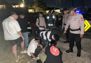 Cegah Gangguan Kamtibmas, Polisi Bubarkan Tongkrongan Remaja Hingga Larut Malam