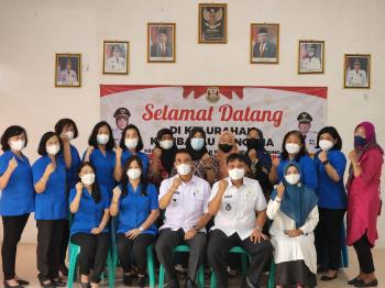 Wanita Katolik RI Kunjungi Kelurahan Kalibalau Kencana