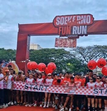 Meriah, Gelaran Soekarno Fun Run 5K Lampung Peringati HUT PDI Perjuangan Ke-52  