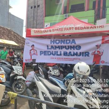 Bandar Lampung Terkena Banjir, Honda Hadir Di Tengah Masyarakat