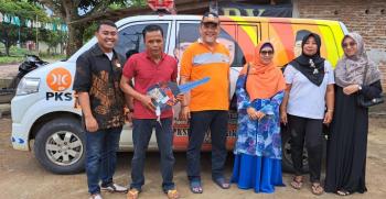 Peduli Kesehatan Masyarakat Kecamatan Batu Putih Tubaba Junaidi Auly Serahkan Mobil AmbulanceÂ 