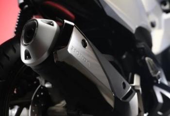 TDM KRUI, Keunggulan Knalpot Standar Pabrikan Honda: Performa Optimal, Ramah Lingkungan   