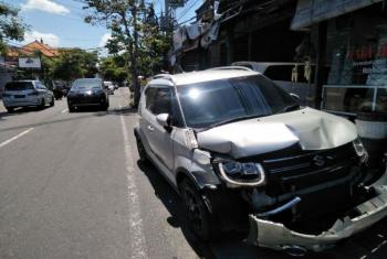 Mobil Iwan Fals Alami Tabrakan di Badung Bali, Inilah Akibatnya