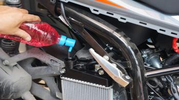 Rajin Ganti Oli Tapi Motor Masih Cepat Panas? Ini Penyebabnya   