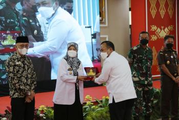 Wagub Chusnunia Apresiasi  Terselenggaranya Deklarasi Janji Kinerja Kantor Wilayah Kemenkum HAM Provinsi Lampung