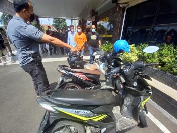 Ciduk 1 orang Pelaku Curanmor, Tim Anti Begal Polresta Selamatkan 2 Sepeda Motor
