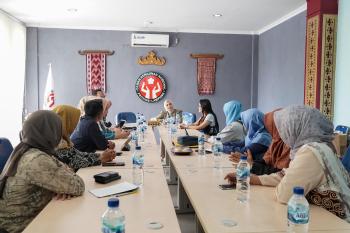 Dekranasda Provinsi Lampung Dorong Promosi dan Inovasi Produk Tapis