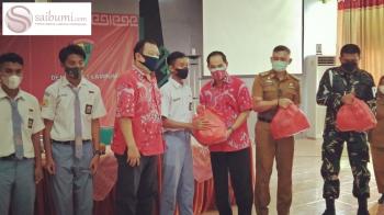 PSMTI Berbagi Kasih Kepada 100 Siswa Prestasi dan Berbakti