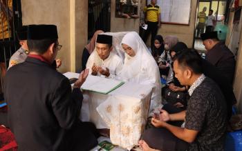 Di Balik Jeruji Rutan, Tahanan Kasus Narkoba Tetap Gelar Akad Nikah