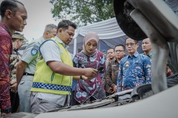 Wujudkan Layanan Cepat, Samsat Drive-Thru Zainal Abidin Pagar Alam Resmi Diluncurkan   